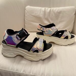 Spacey Platform Sandals